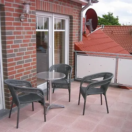 Moritz, Hengsthamm 13 *